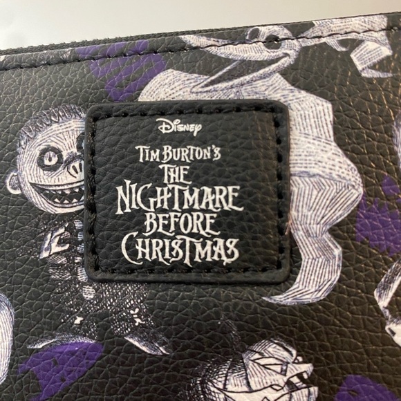 Hot Topic Disney The Nightmare Before Christmas Sketch Tech Wallet - Picture 5 of 9